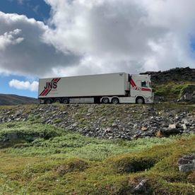 Hvit trailer